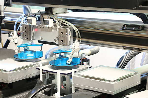 专业设备：确保产品可靠性